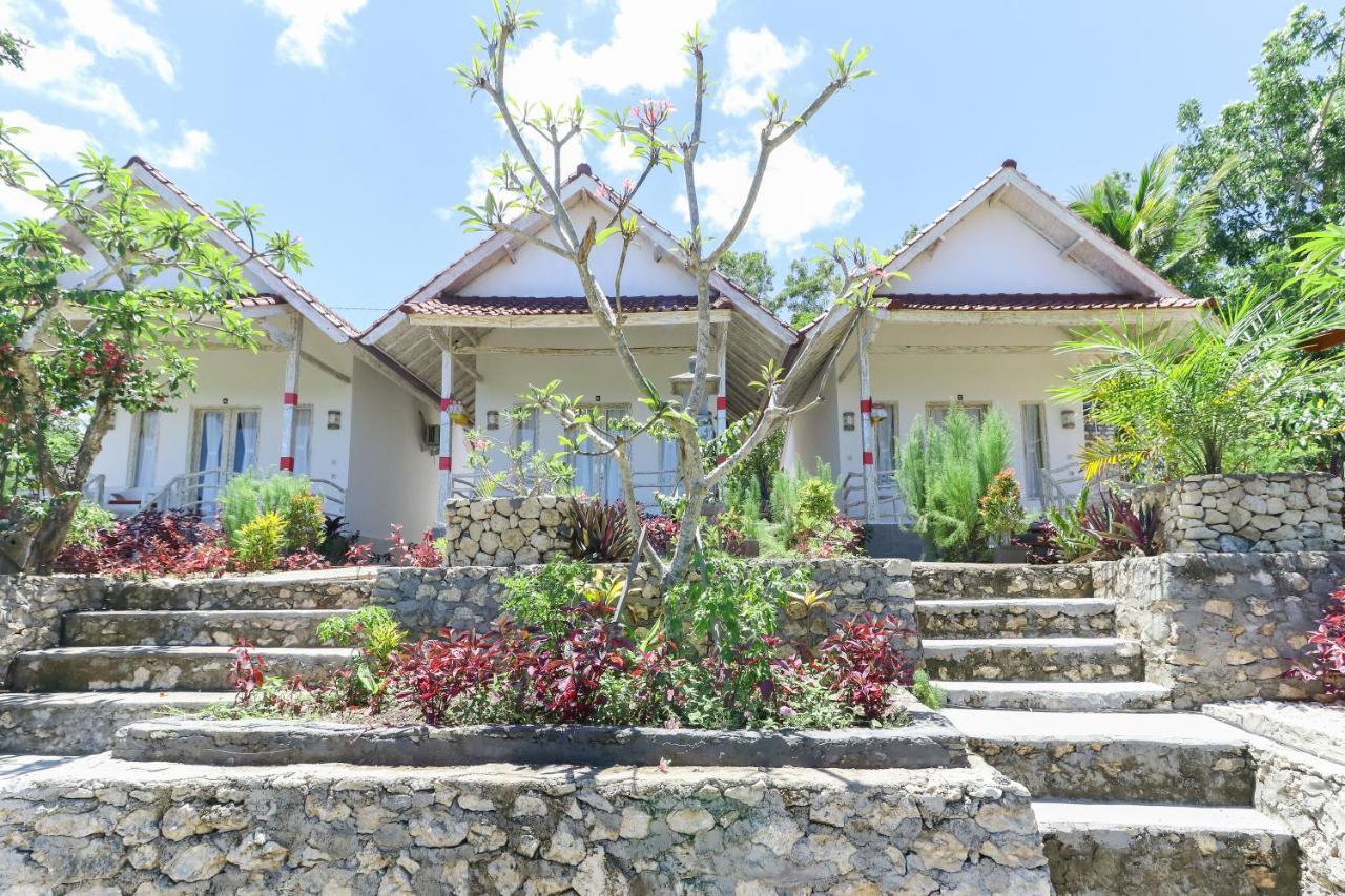 La Colina Bungalow Hotel Toyapakeh Exterior foto